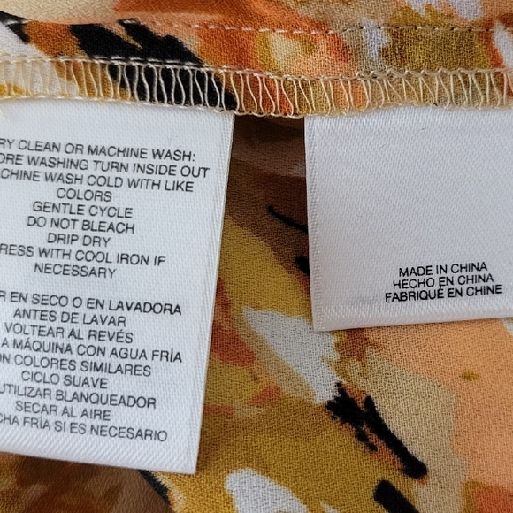 Kasper Multicolor Floral Blouse - Picture 4 of 6